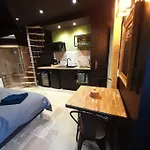 Instant A Deux